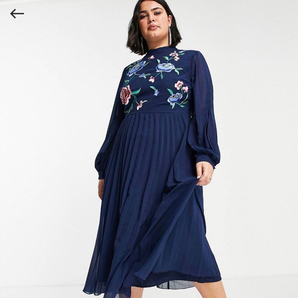 ASOS DESIGN Curve high neck pleated long sleeve dress